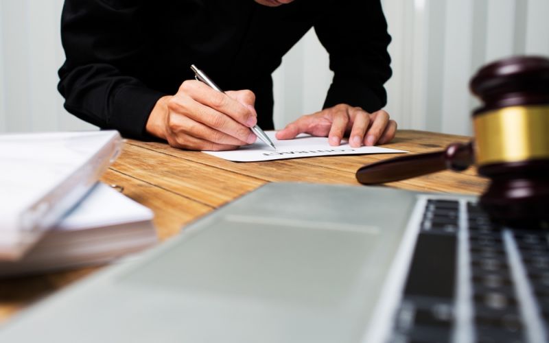 ​How Our Lawyers Handle an Allstate Injury Claim?