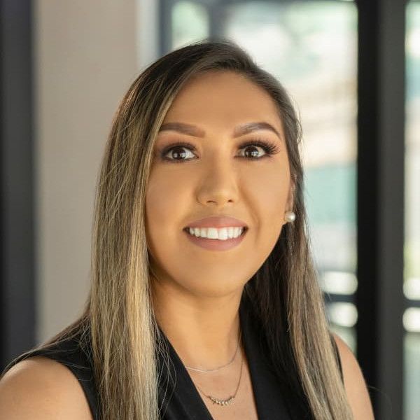 Analicia Santana - Boohoff Law P.A.