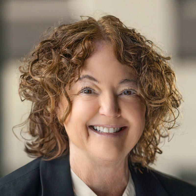Betsylew Miale-Gix