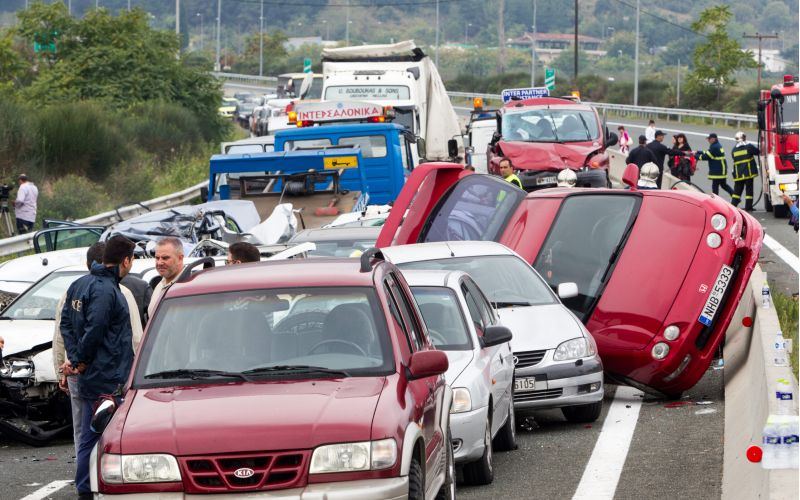 Can You File a Claim If You Were Injured in a Multi-Car Pileup?