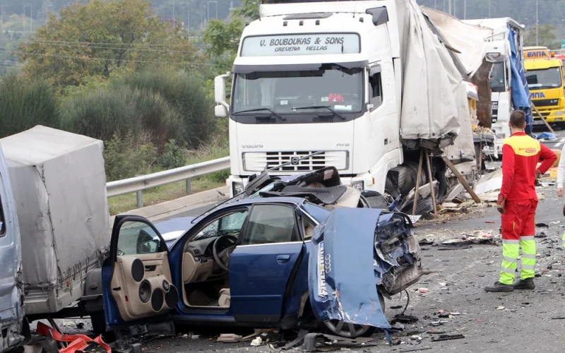 Wrecked by a Semi in a Pile-Up? How To File a Claim if You Were Injured in a Multi-Vehicle Truck Crash