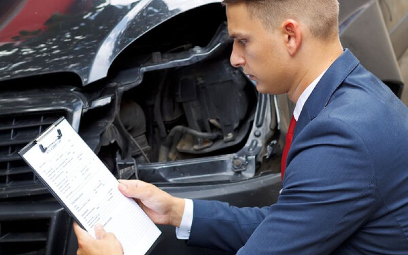 Who Is at Fault in a T-bone Car Accident?