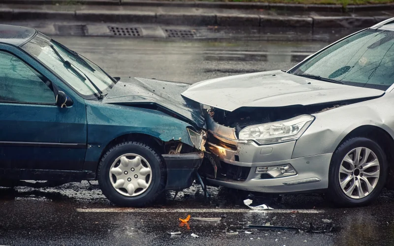 Head-On Collisions in Olympia: Why These Crashes Often Involve Impairment and Distraction